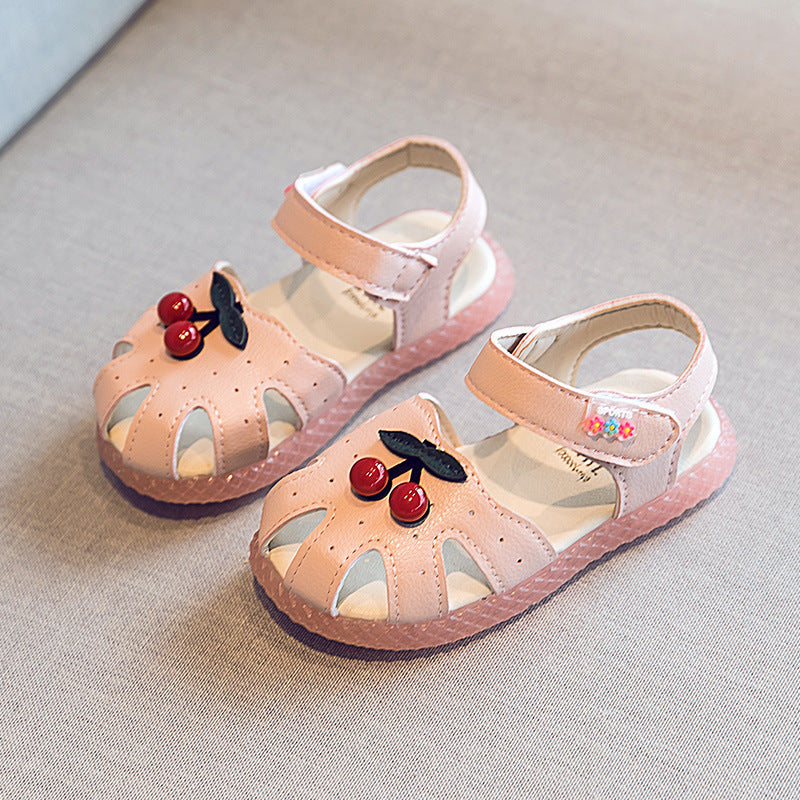 Girl baby girl sandals