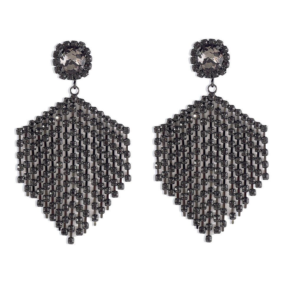 Claw Chain Waterfall Tassel Earrings Baroque Fashion