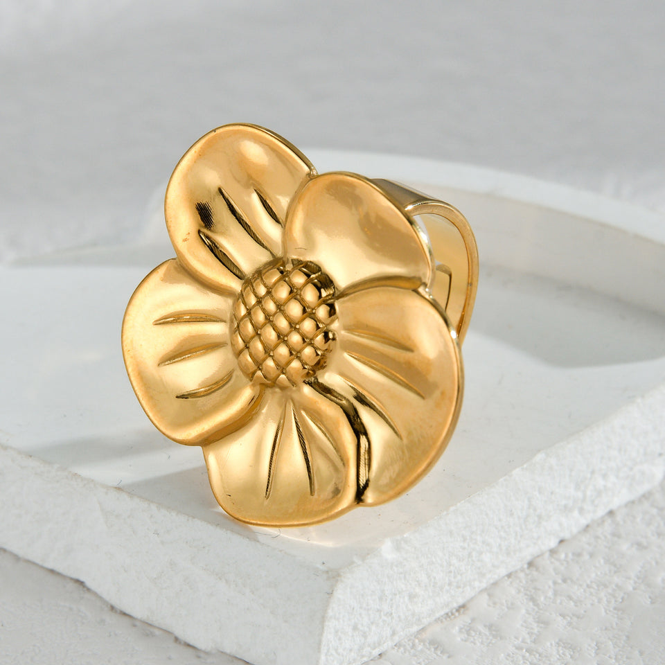 Textured Retro Gold Stainless Steel Flower Open Ring Women